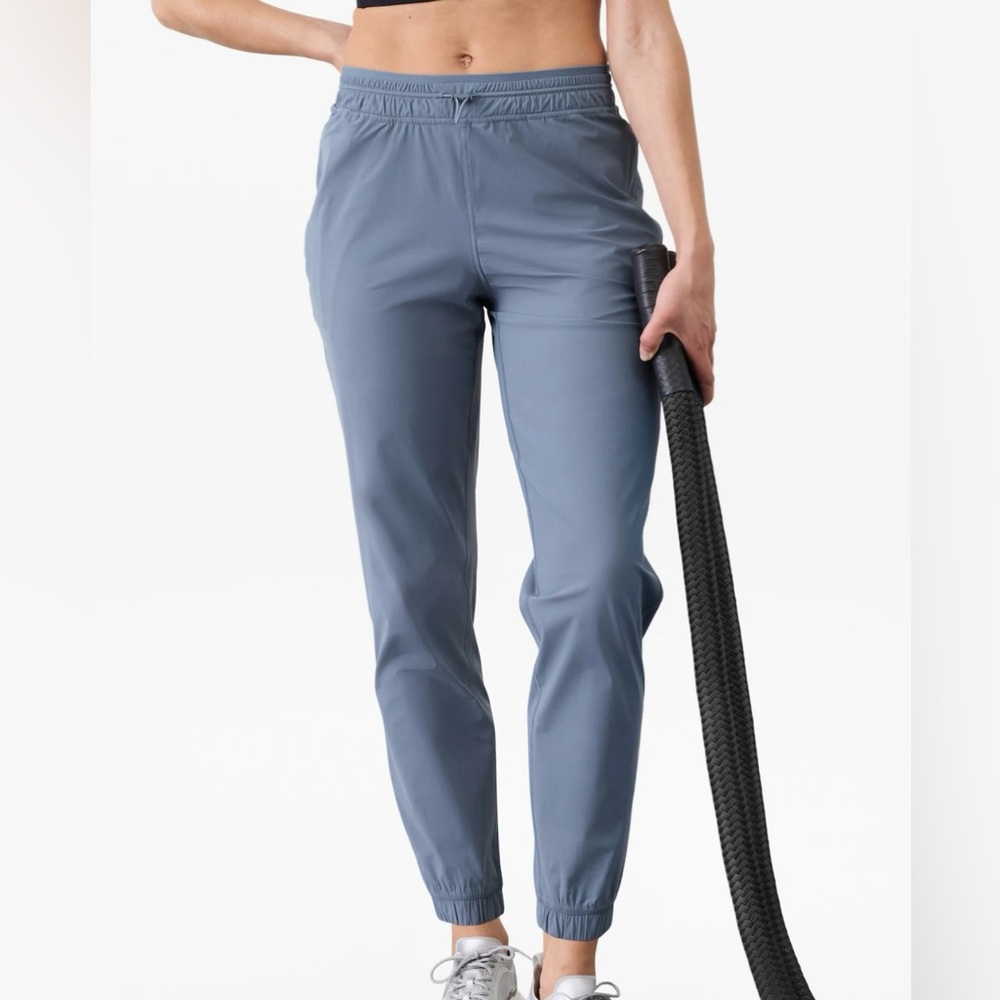 NWT Athleta Crosstrain High Rise Jogger